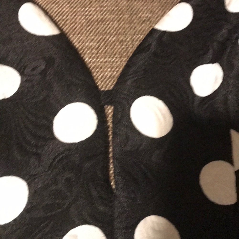 Dress - Picture 4 of 10